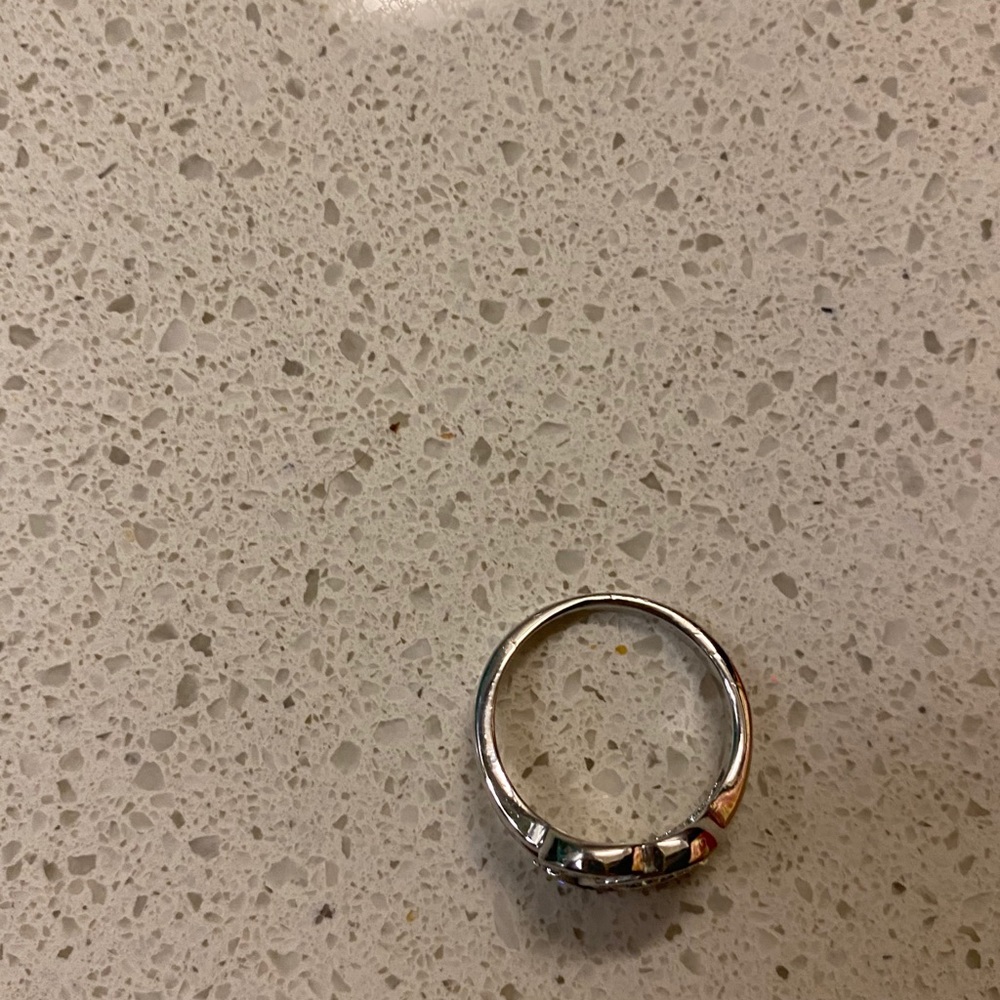 Ring - Picture 2 of 2